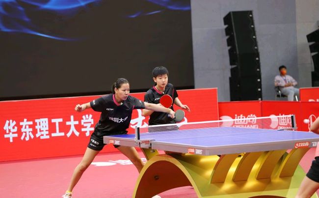 双控战术中 双控战术中