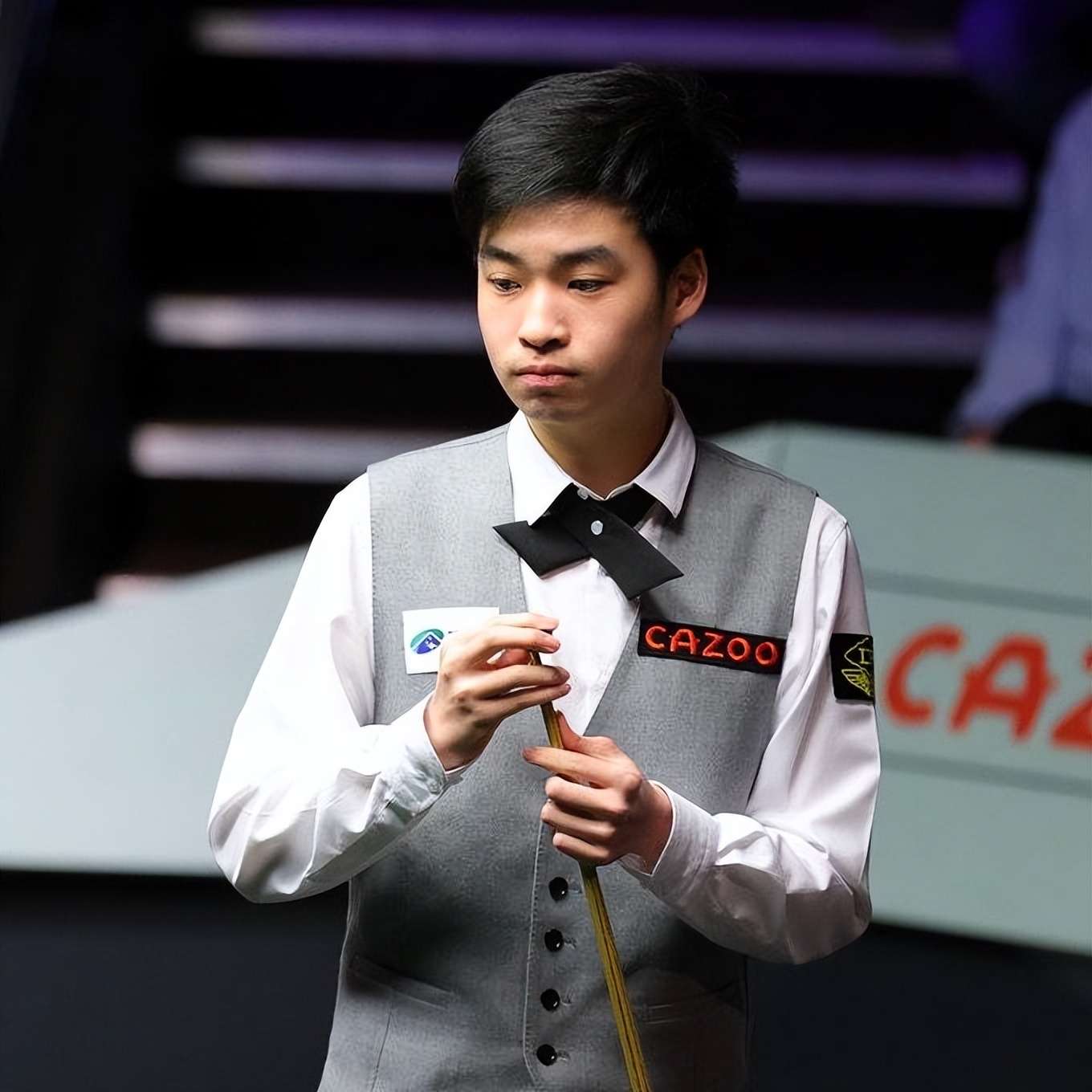 而非分散为 而非分散为